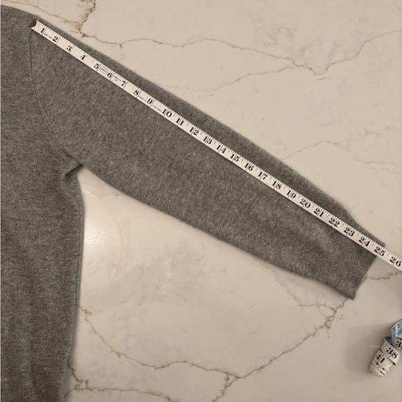 100% Cashmere J. Crew sweater hoodie - Picture 6 of 14
